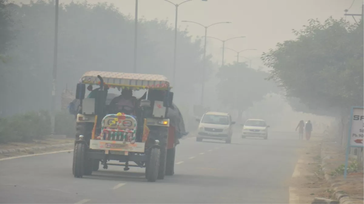 Haryana Weather News: हरियाणा में स्‍माग से घुट रहा दम, अस्‍थमा मरीज बेहाल, कब मिलेगी राहत
