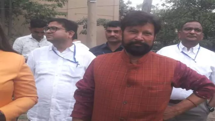 पूर्व मंत्री लाल सिंह की गिरफ्तारी पर पत्नी ने लगाया गंभीर आरोप। फाइल फोटो