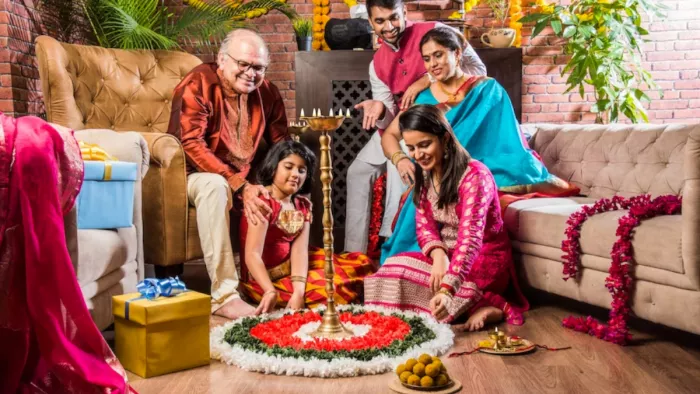 Diwali 2023: दिवाली पर रंगोली बनाते समय इन बातों का रखें ध्यान