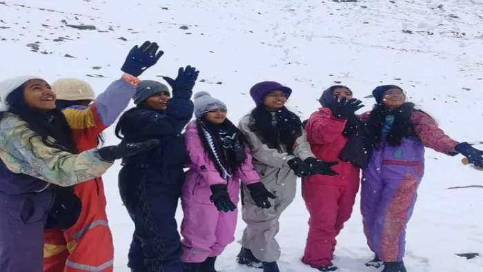 बारिश-बर्फबारी से ठिठुरेगा हिमाचल, छह जिलों में हिमपात का येलो अलर्ट जारी