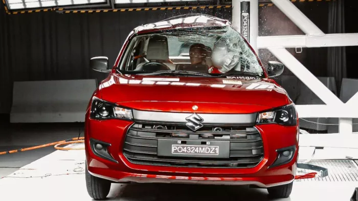 Maruti Dzire 2024 को क्रैश टेस्ट में कितने अंक हासिल हुए हैं। आइए जानते हैं।