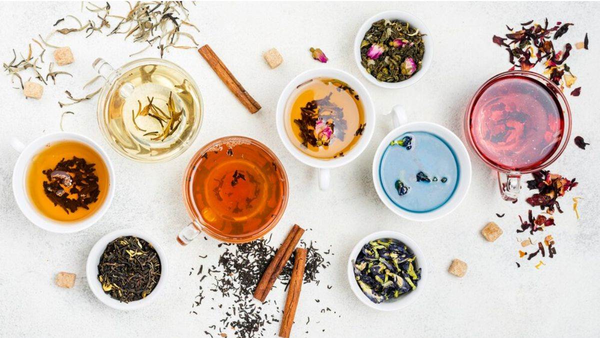 https://www.jagranimages.com/images/newimg/08112024/08_11_2024-herbal_tea_2_23827970.jpg