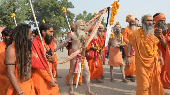 महाकुंभ-2025 में 79 लोग नहीं बन पाएंगे महामंडलेश्वर। जागरण