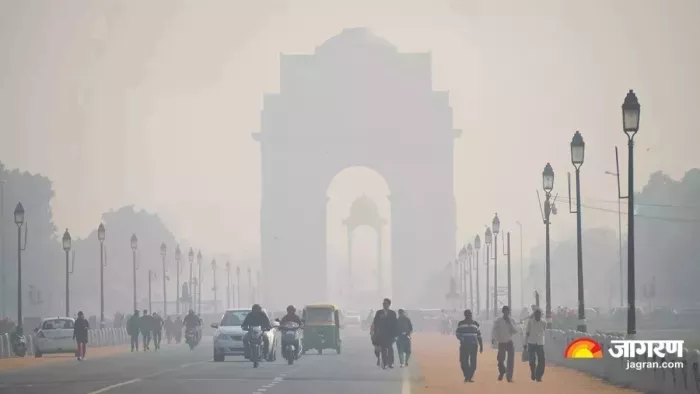 शुक्रवार की सुबह इस सीजन की सबसे प्रदूषित सुबह रही।