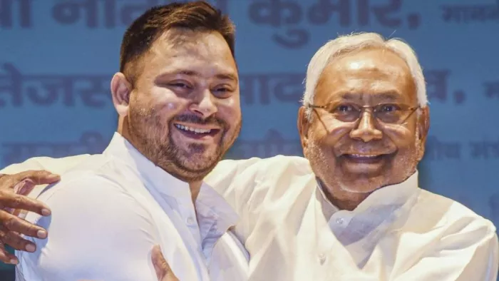 नेता प्रतिपक्ष तेजस्वी यादव और बिहार के मुख्यमंत्री नीतीश कुमार। फाइल फोटो
