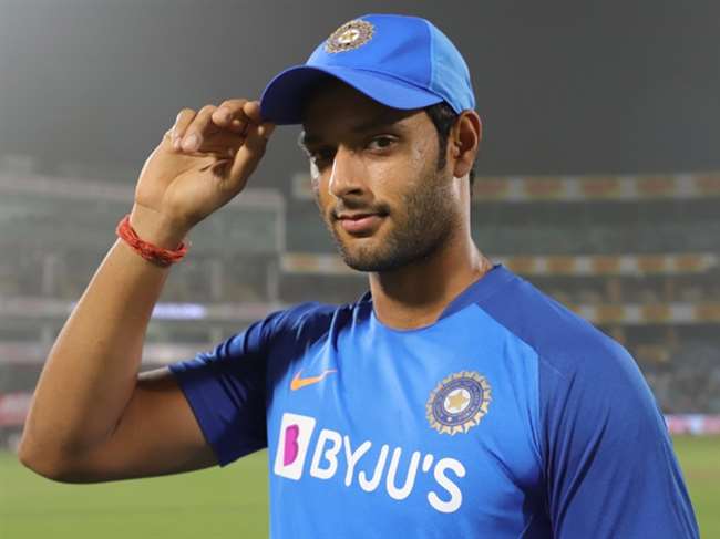 India Vs West Indies : भदोही के लाल शिवम ने वेस्‍टइंडीज के खिलाफ दूसरे  20-20 मैच में बनाया अर्द्धशतक - Cricketer shivam dubey completed half  century in second india west indies cricket match