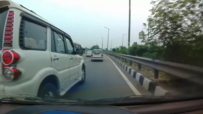 Car Driving Tips: Do Not Make This Mistake While Overtaking