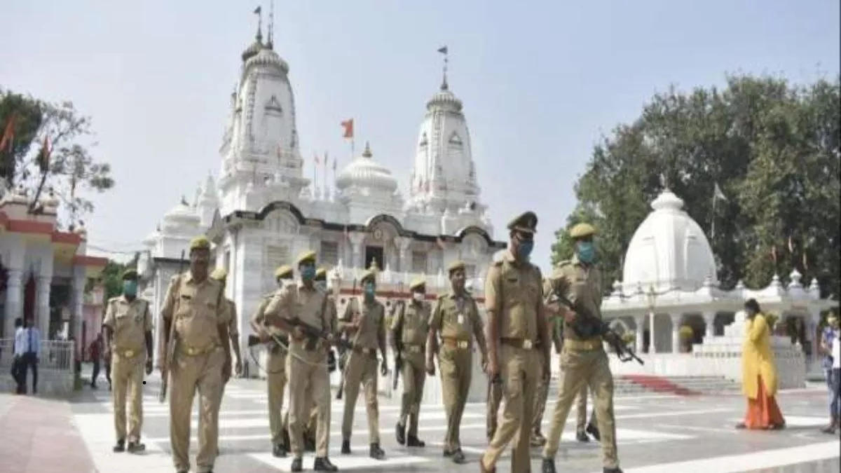 हाईटेक होगी गोरखनाथ मंदिर की सुरक्षा व्यवस्था, फेस स्कैनर से लगेगी पुलिसकर्मियों की हाजिरी- ये है पूरा प्लान