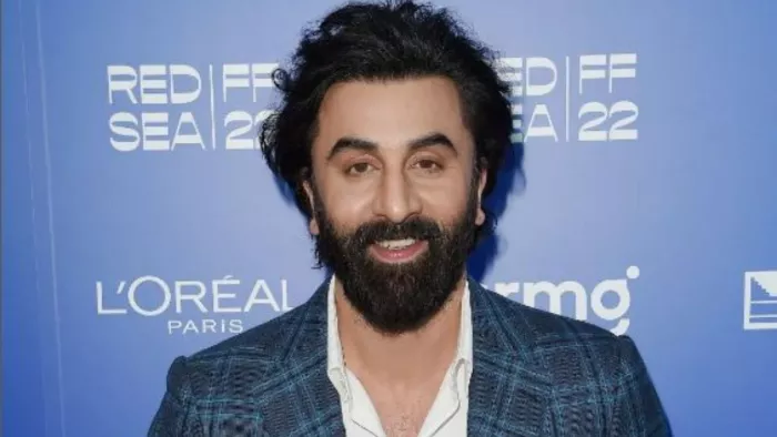 Ranbir on Shamshera: Ranbir Kapoor break silence on flop of Shamshera told what was biggest mistake in his film.