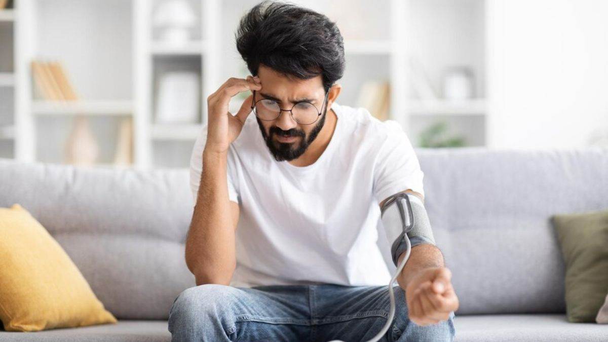 https://www.jagranimages.com/images/newimg/08122024/08_12_2024-hypertension_23844360.jpg