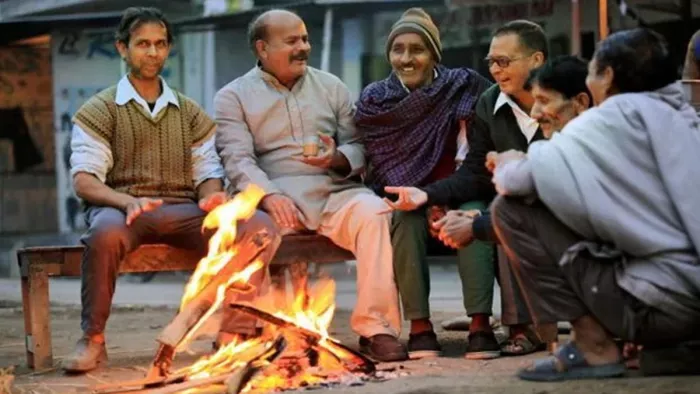 दिल्ली-यूपी शीतलहर ने बढ़ाई आफत; कश्मीर-हिमाचल में हिमपात की चेतावनी (फोटो- पीटीआई)