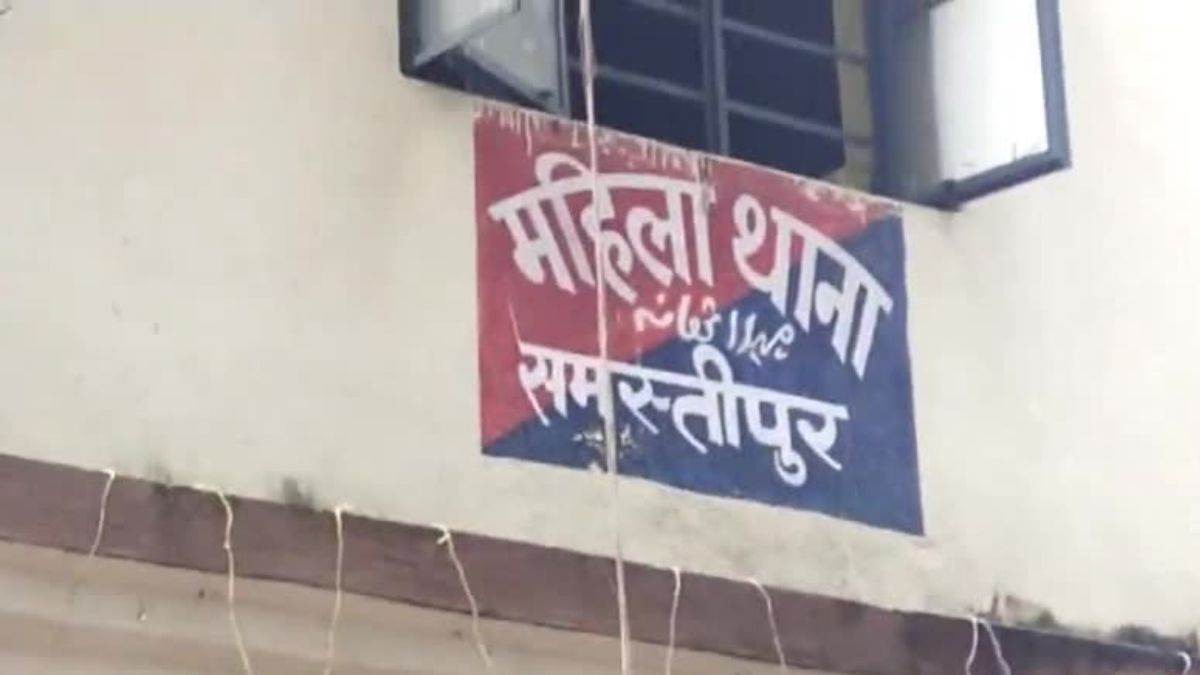 unmarried mother wandering to give father name to one and a half year old child