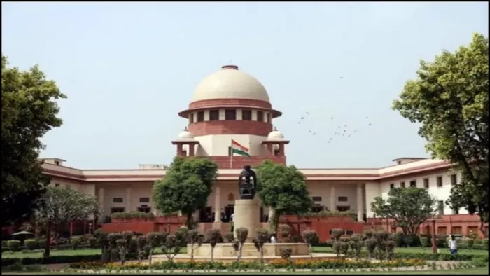 सुप्रीम कोर्ट ने चार्जशीट को सार्वजनिक करने की याचिका पर फैसला सुरक्षित।