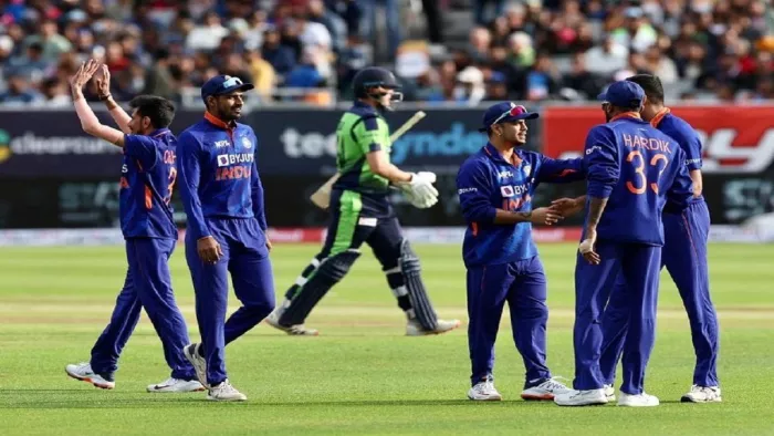 Ind vs SL: रोहित शर्मा के नेतृत्व में टीम इंडिया (फोटो क्रेडिट ट्विटर)