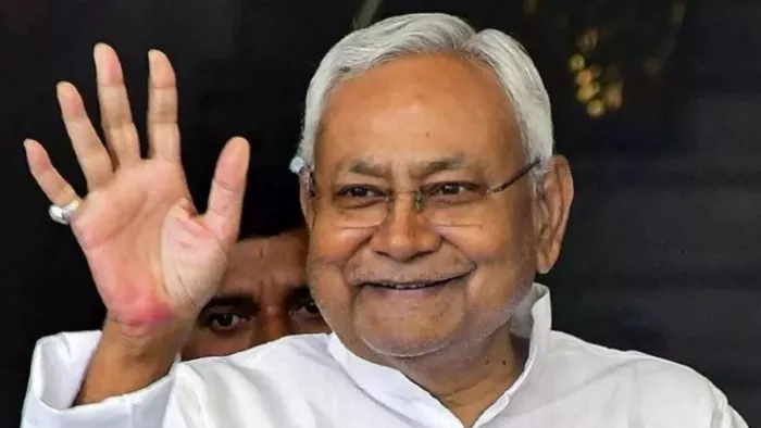 नीतीश कुमार धीरे-धीरे चढ़ रहे I.N.D.I.A की सीढ़ी! D Raja बोले- वो हमारे टॉप लीडर, चुनाव में उनकी भूमिका...