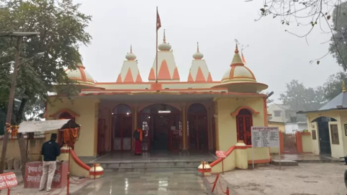 देखिए रामायण के ग्राम, जहां भाइयों संग बसे हैं श्रीराम