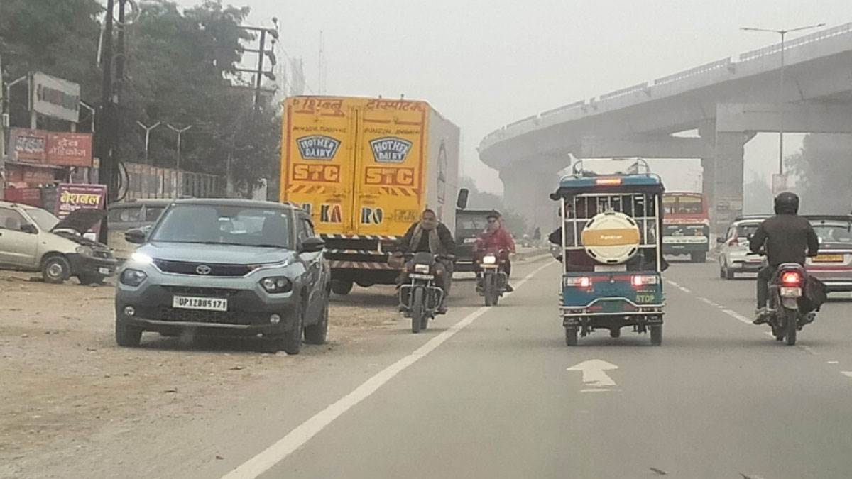 https://www.jagranimages.com/images/newimg/09012025/09_01_2025-doon-highway_23863748.jpg