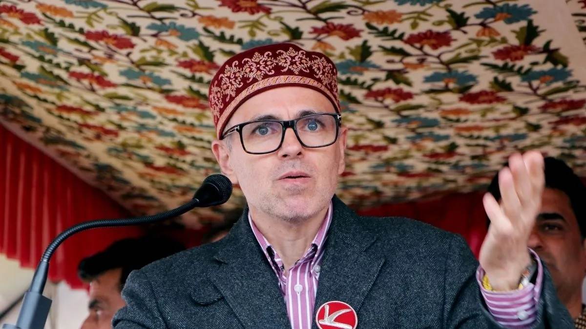 https://www.jagranimages.com/images/newimg/09012025/09_01_2025-omar_abdullah_latest_cover_23864048.jpg