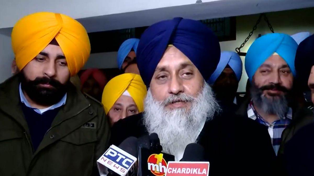 https://www.jagranimages.com/images/newimg/09012025/09_01_2025-sukgbir_badal_23863779.jpg