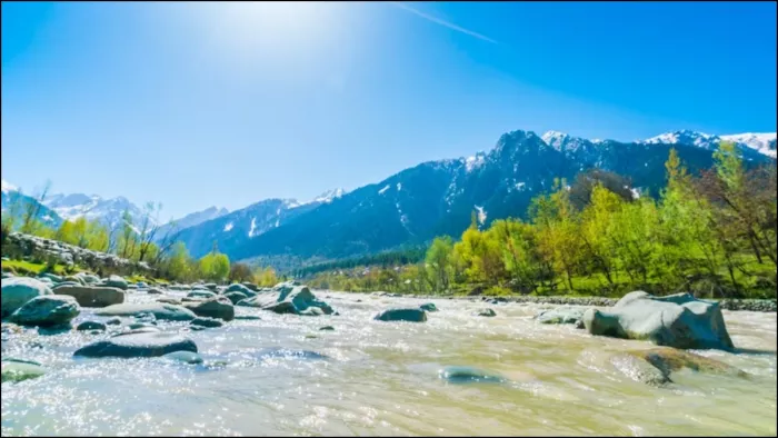 गर्मियों में घूमे भारत के पांच हिल स्टेशन