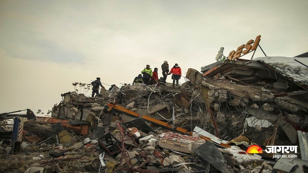 Turkey Earthquake तुर्किये और सीरिया में चारों और मौत का मंजर, 16000