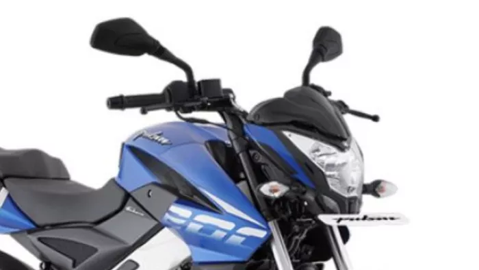 2024 Bajaj Pulsar NS200 की पहली झलक सामने आई है।