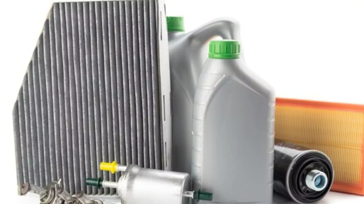 कार के Engine Air Filter को चेक करने के लिए फॉलो करें ये स्टेप्स, घर बैठे ऐसे बदल पाएंगे