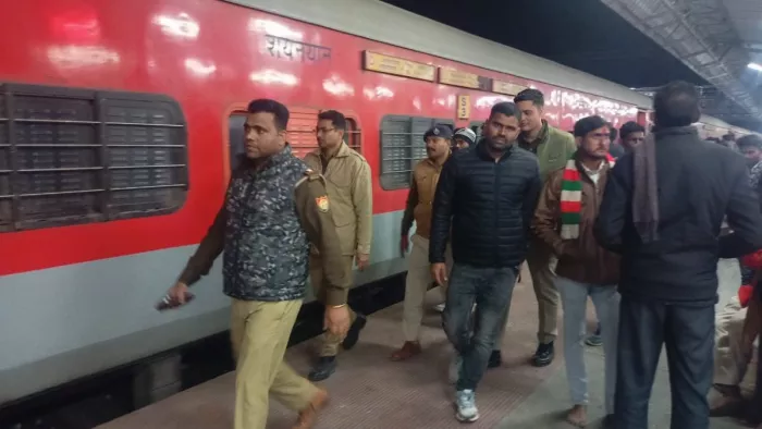 प्रस्तुति के लिए इस्तेमाल की गई तस्वीर (फोटो- X/@spgrpjhansi)