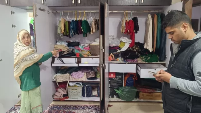 टेनरी मालिक के घर एक करोड़ की चोर