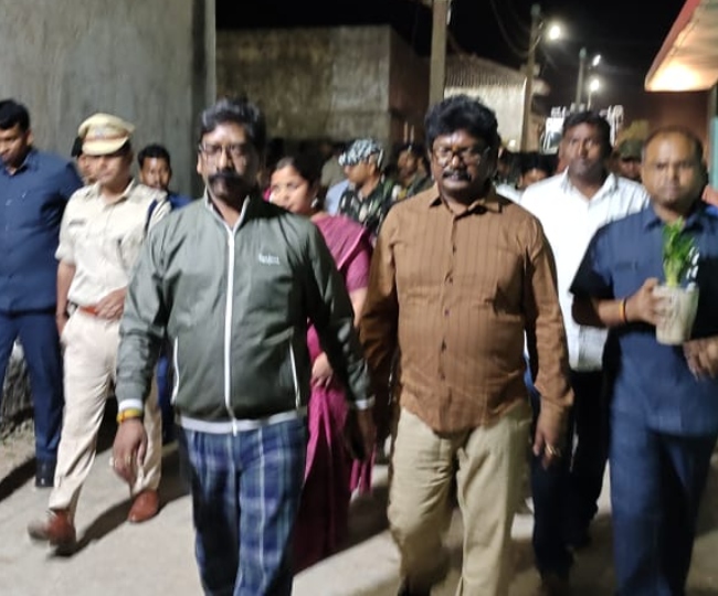 बाहा पर्व मनाने पैतृक गांव पहुंचे हेमंत सोरेन-Hemant Soren reached his native village to celebrate Baha festival