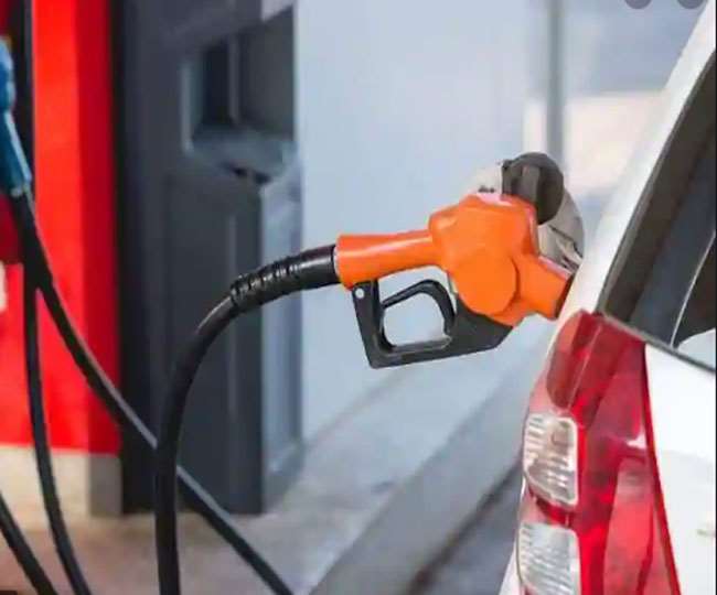 Petrol pumps of Rajasthan to be closed tomorrow for demand of VAT on petrol and diesel from the state government