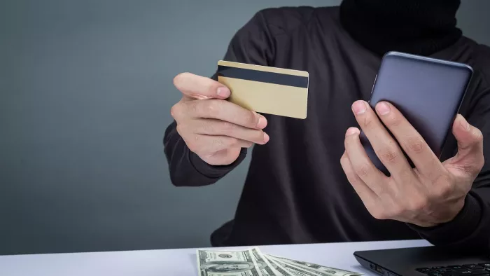 Debit and Credit Card Online Fraud tips to prevent loss