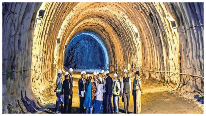 Zojila Tunnel पर काम जोरों पर, 40 फीसदी से ज्यादा ड्रिलिंग का काम पूरा