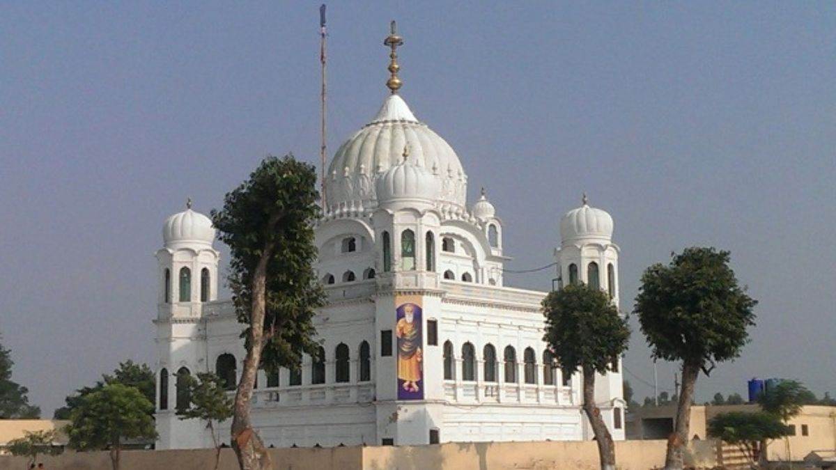 https://www.jagranimages.com/images/newimg/09042024/09_04_2024-sikh_pilgrimage_to_pakistan_23693549.jpg