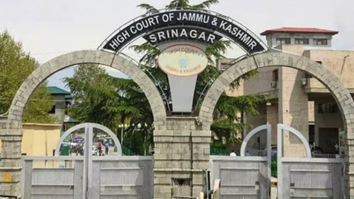 https://www.jagranimages.com/images/newimg/09042025/09_04_2025-jammu_kashmir_justice_23915390.jpg