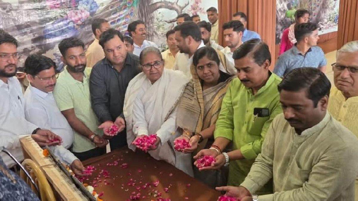 bjp foundation day celebrated in sambhal gulab devi highlights achievements