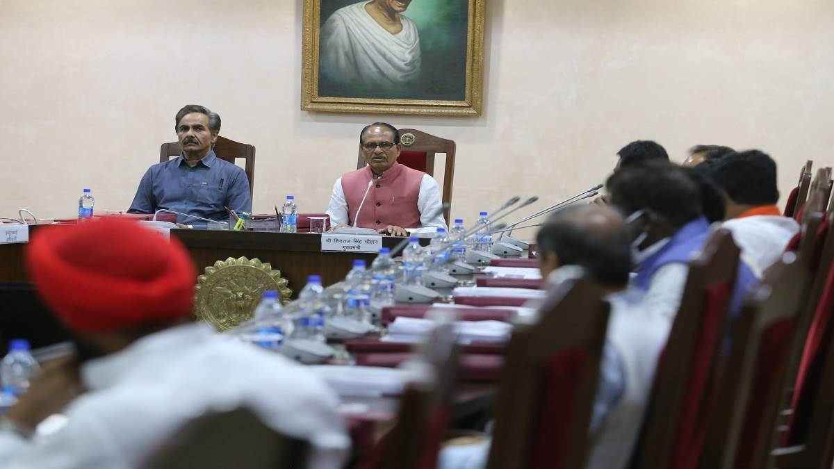 madhya pradesh shivraj cabinet approves interest waiver scheme for defaulter farmers