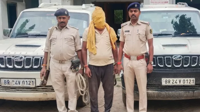 एक ही इंजन, चेचिस और रजिस्ट्रेशन नंबर की दो स्कॉर्पियो जब्त, एक गिरफ्तार