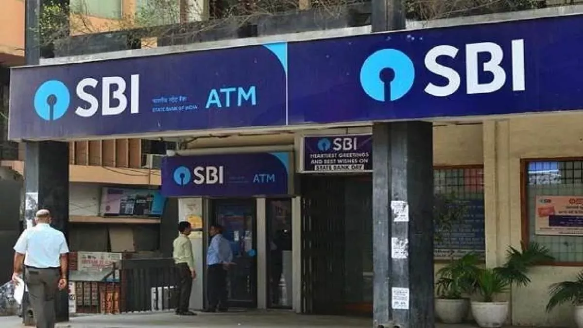 SBI Q4 Results: स्टेट बैंक ऑफ इंडिया का मुनाफा 18 फीसदी बढ़ा, निवेशकों को मिला डिविडेंड का गिफ्ट