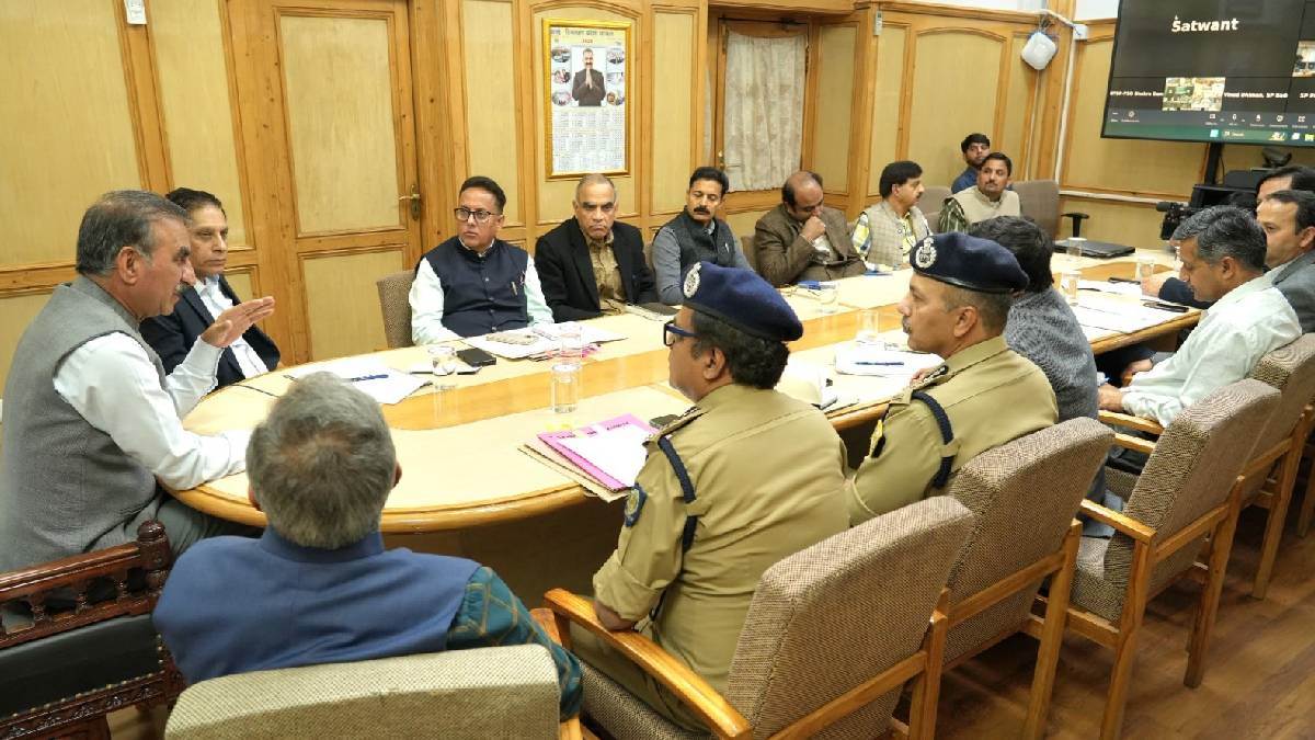 https://www.jagranimages.com/images/newimg/09052025/09_05_2025-cm_sukhu_12_23934416.jpg