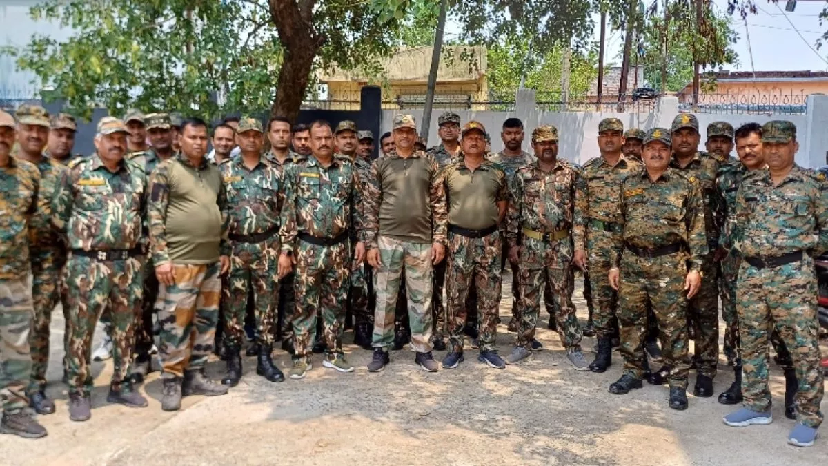 'हमें भी बनाएं ऑपरेशन सिंदूर का हिस्सा', पूर्व सैनिक बोले- नक्शे से गायब हो जाएगा पाकिस्तान