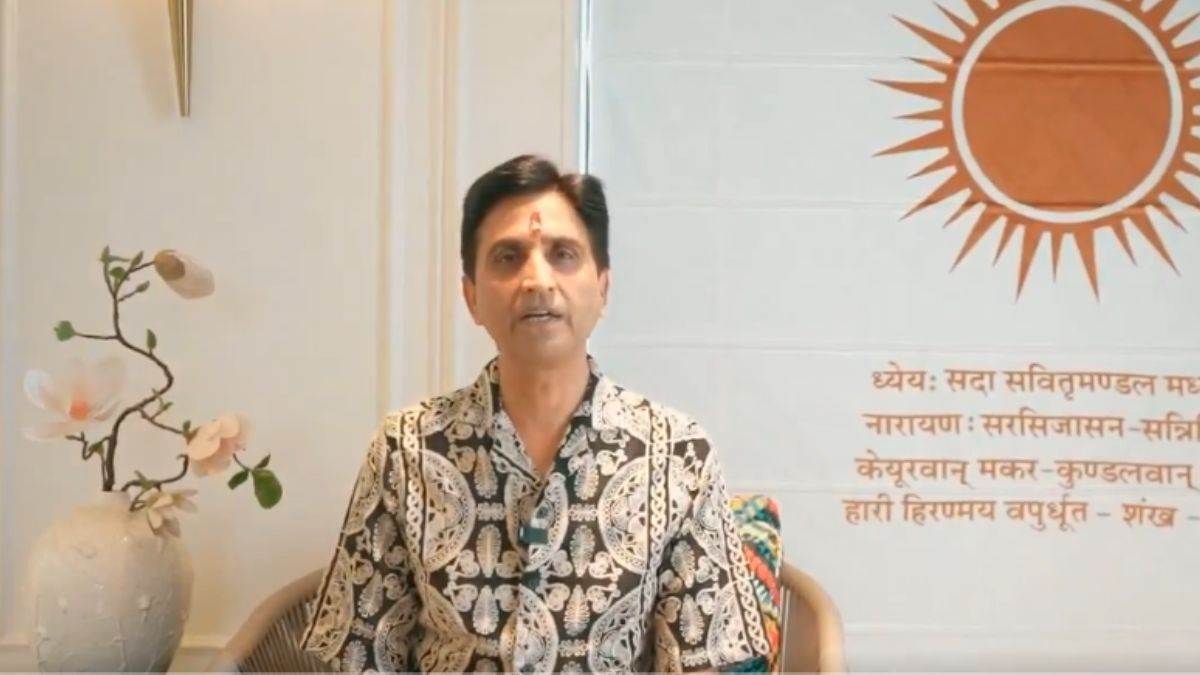 https://www.jagranimages.com/images/newimg/09052025/09_05_2025-kumar_vishas_23934254.jpg