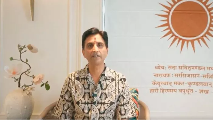 कुमार विश्वास ने पाकिस्तान को करारा जवाब दिया है। फोटो - सोशल मीडिया