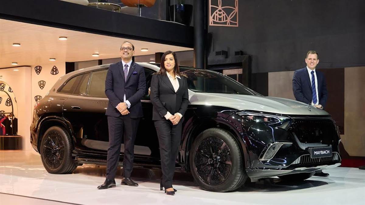 https://www.jagranimages.com/images/newimg/09052025/09_05_2025-mercedes_benz_maybach_01383_23934218.jpg