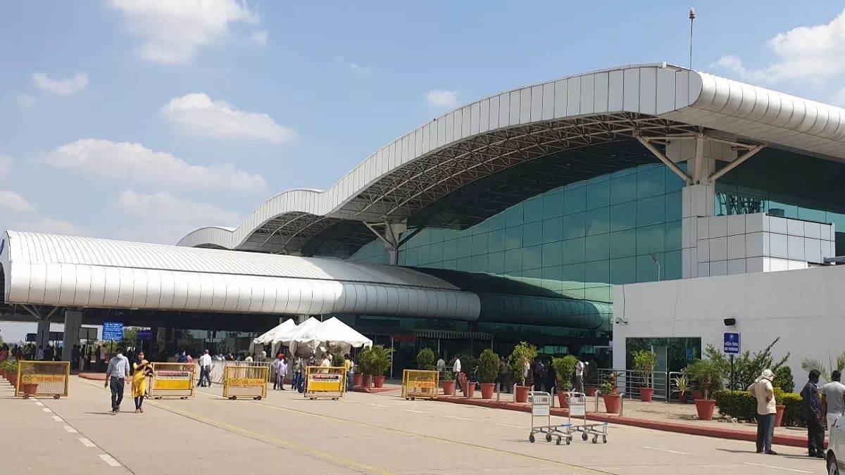 land of ranchi airport sold by brokers investigation underway