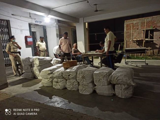 2200 bottles of nepali liquor seized at the border a businessman arrested