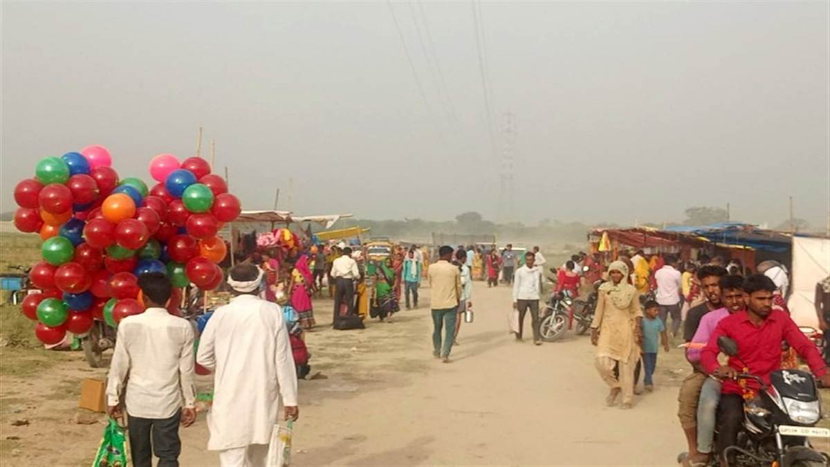 bareilly chaubari mela news who is champi people of bareilly became crazy after seeing their tantrums