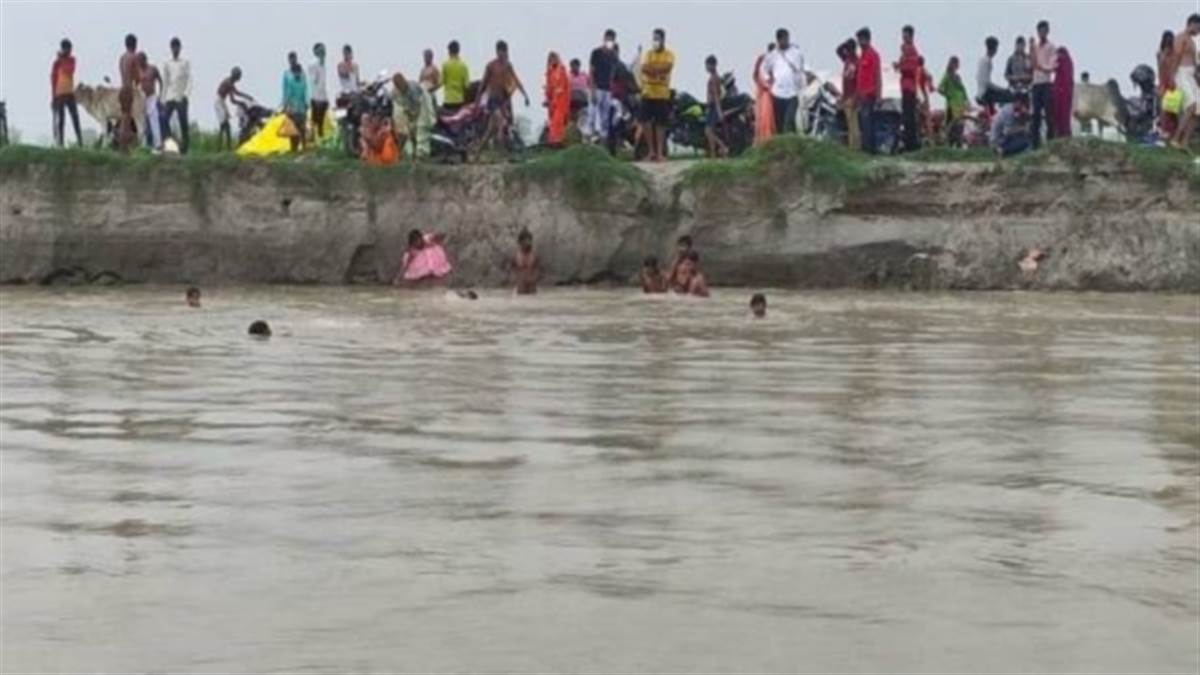 https://www.jagranimages.com/images/newimg/09062022/09_06_2022-file_picture_of_ganga_river_22787175.jpg