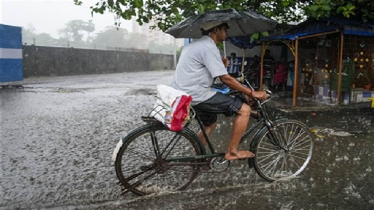 गरज और तेज हवाओं के साथा होगी झमाझम बारिश