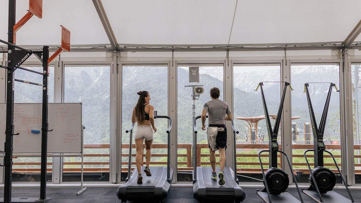 Amazon Sale का सबसे बड़ा धमाका ऑफर, Treadmills पर हो रही हैं ₹40 हजार तक की बचत, पूरी डील जानें यहां